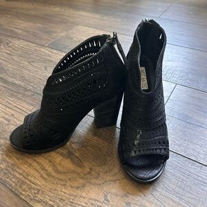 Not Rated Black open toe heels 7.5